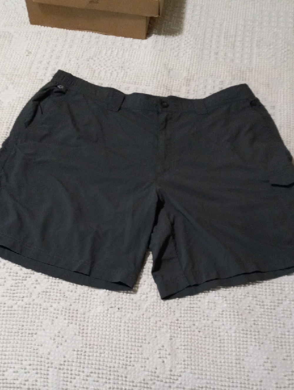 Columbia PFG OMNI-SHADE MENS SHORTS SZ.40W 8L